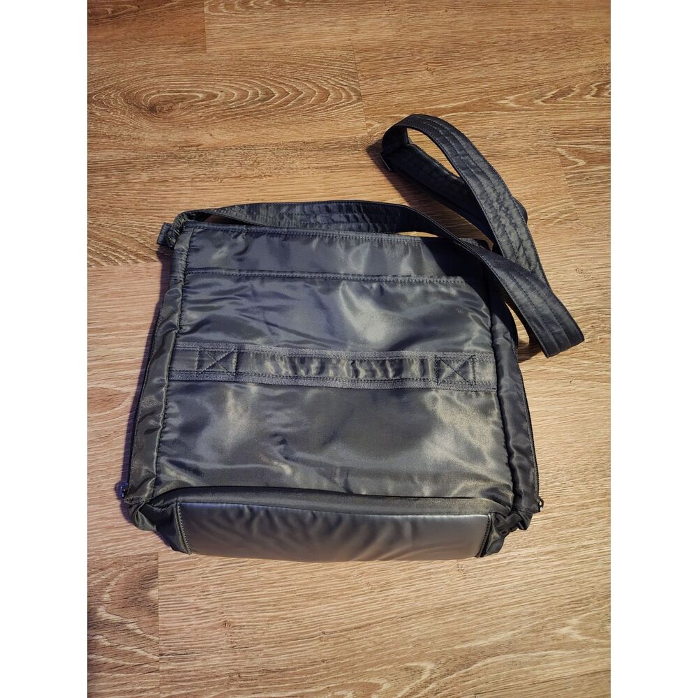 Lug Happy Camper Crossbody Bag Metal Gray RFID Travel Purse Like New!